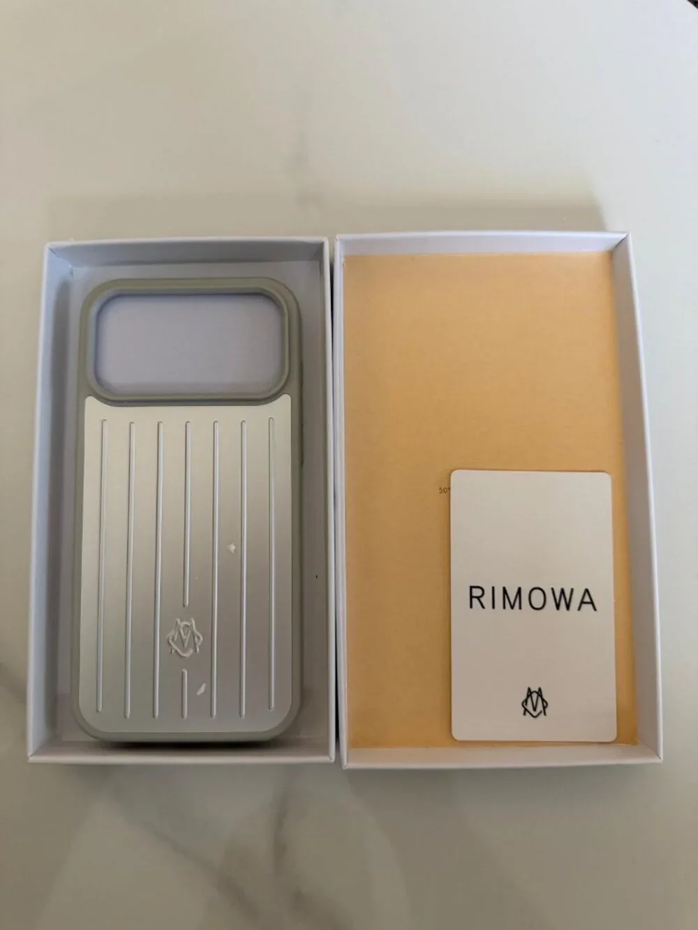 RIMOWA iPhone 17 Pro Max Aluminium Case Silver Luxury Aluminium Phone case/cover